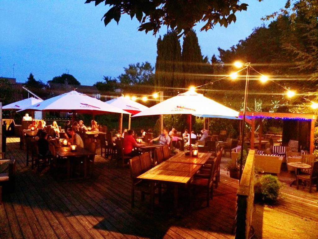 The Riverside Inn Chelmsford Eksteriør bilde